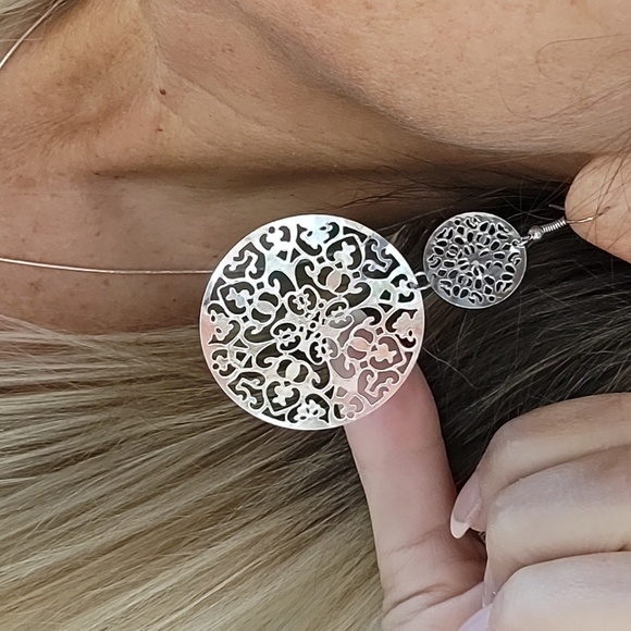 Ear Envy Jewelry - WHISPER WEIGHT CUT MEDALLION EARRINGS